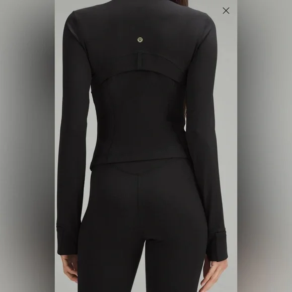 Black and Gold lululemon define jacket cropped - Picture 2 of 4